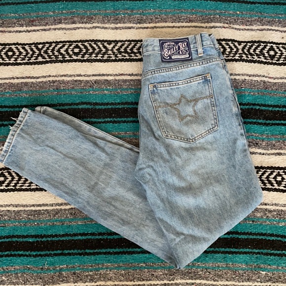 Bailey Ray & Co. distressed high waisted jeans - Picture 3 of 5